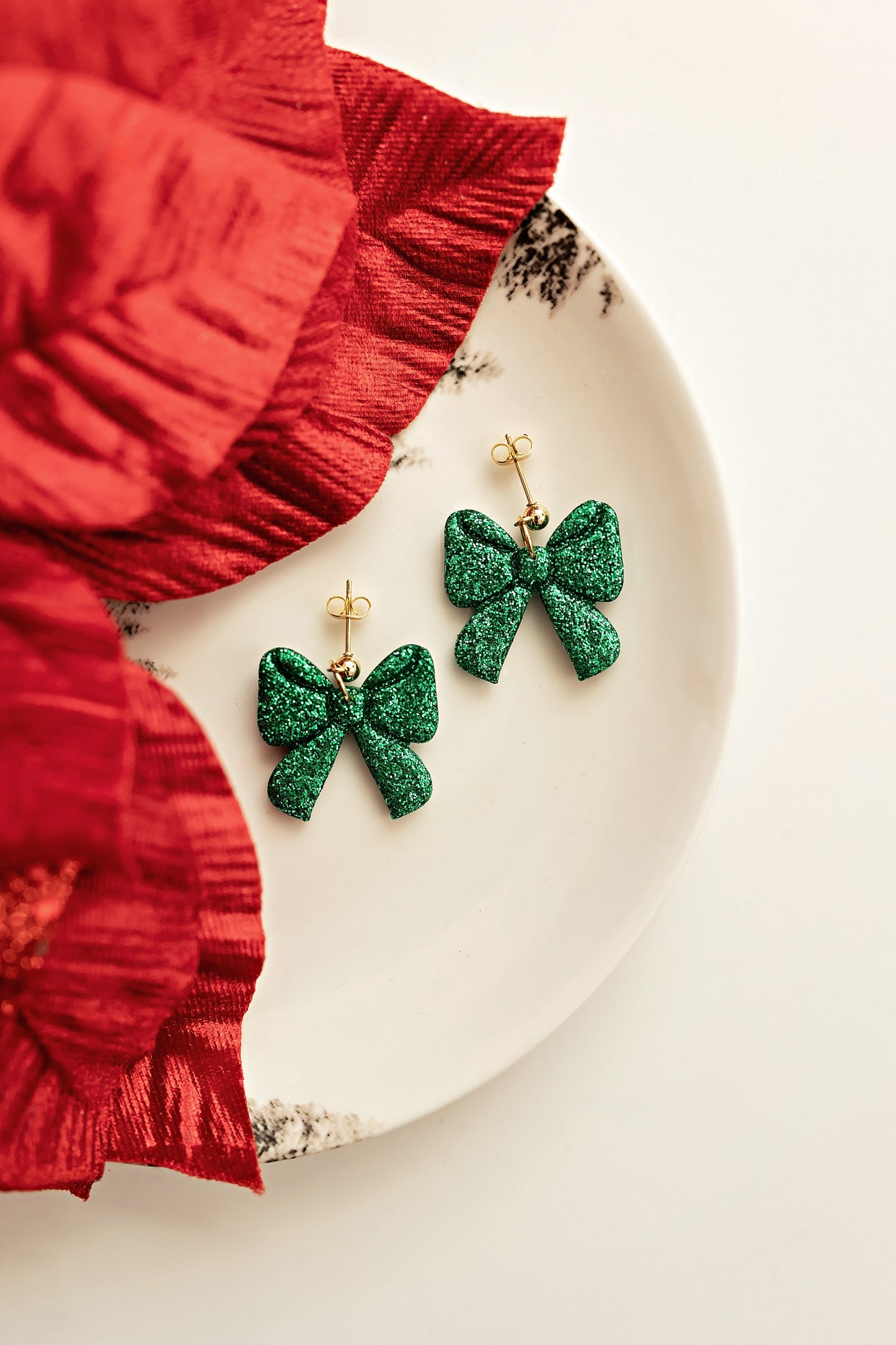 Sparkly Green Christmas Bows