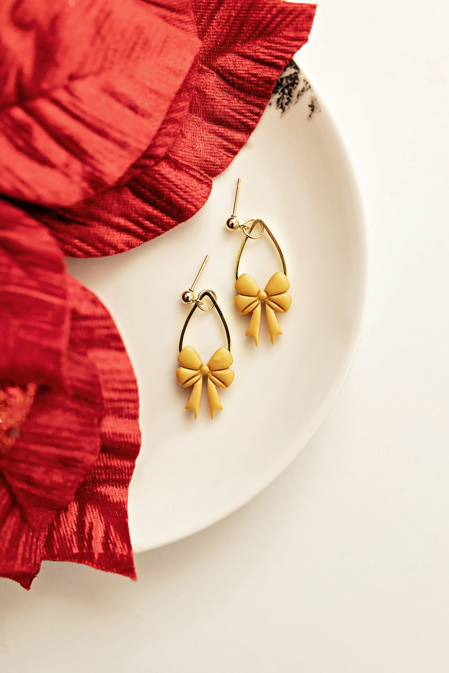 Gold Bows